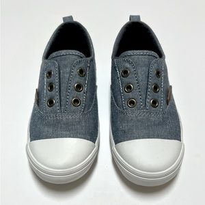 Old Navy Toddler Boy Laceless Sneakers. Size 10. Blue